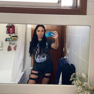 Meet your Posher, Rachel